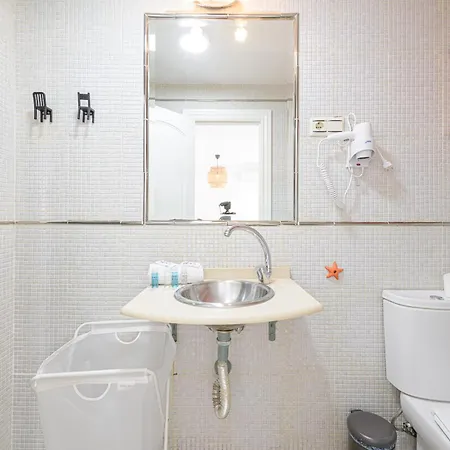 Wintowinrentals Estudio Interior Centro * Malaga